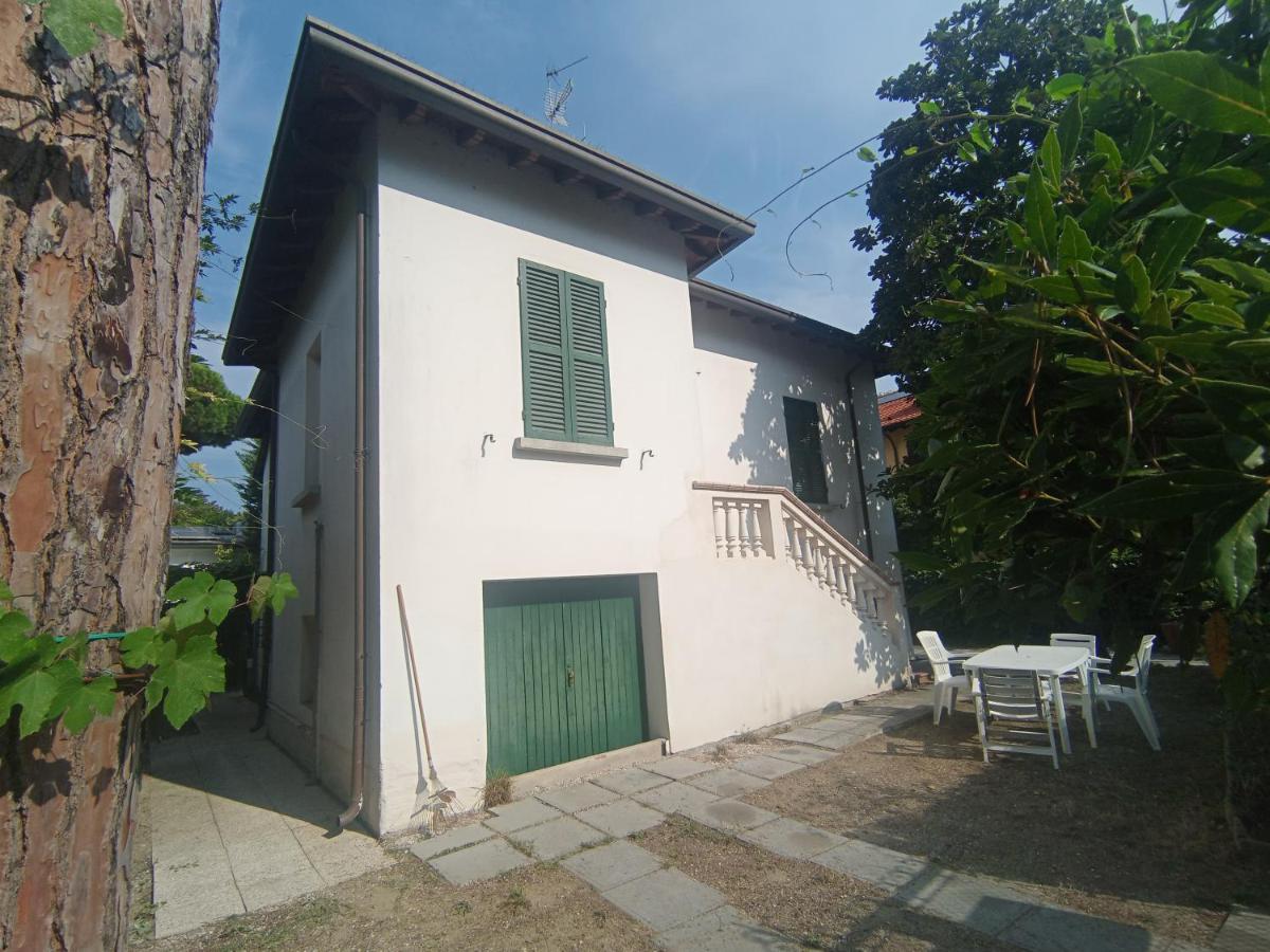 Casa Del Pino Lägenhet Cervia Exteriör bild